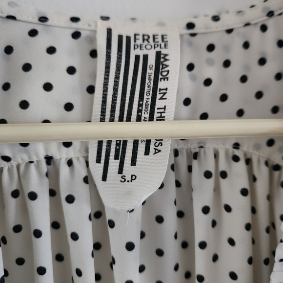 *EUC* VTG Free People Womens Polka Dot Blouse. Sz S.P - Picture 11 of 14